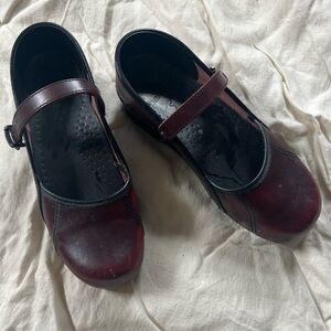 Dansko Maryjane clogs